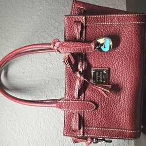 Dooney & Bourke East West Tassel Tote in Red ( Burgundy ) UEC RARE!